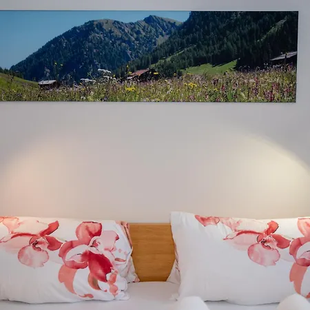 Haus Tyrol *